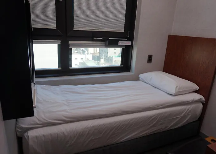 Dm Hotel