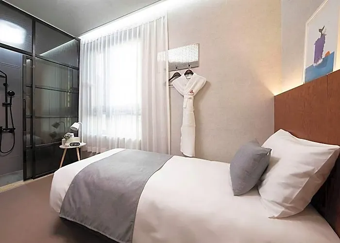 Dm Hotel Seoul